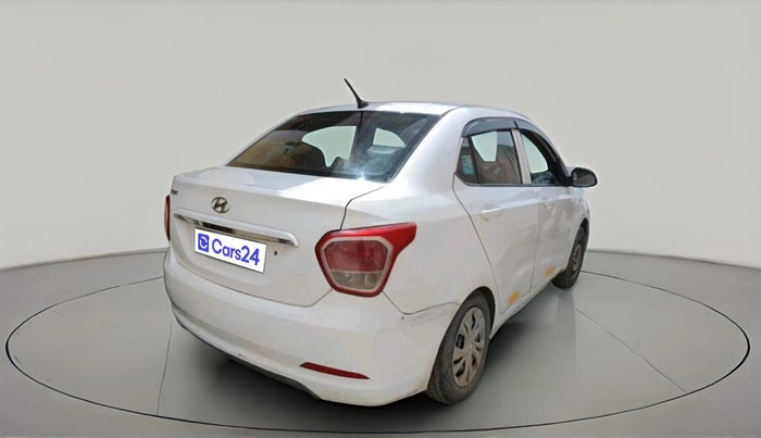 2016 Hyundai Xcent BASE 1.2, CNG, Manual, 4,16,439 km, exterior