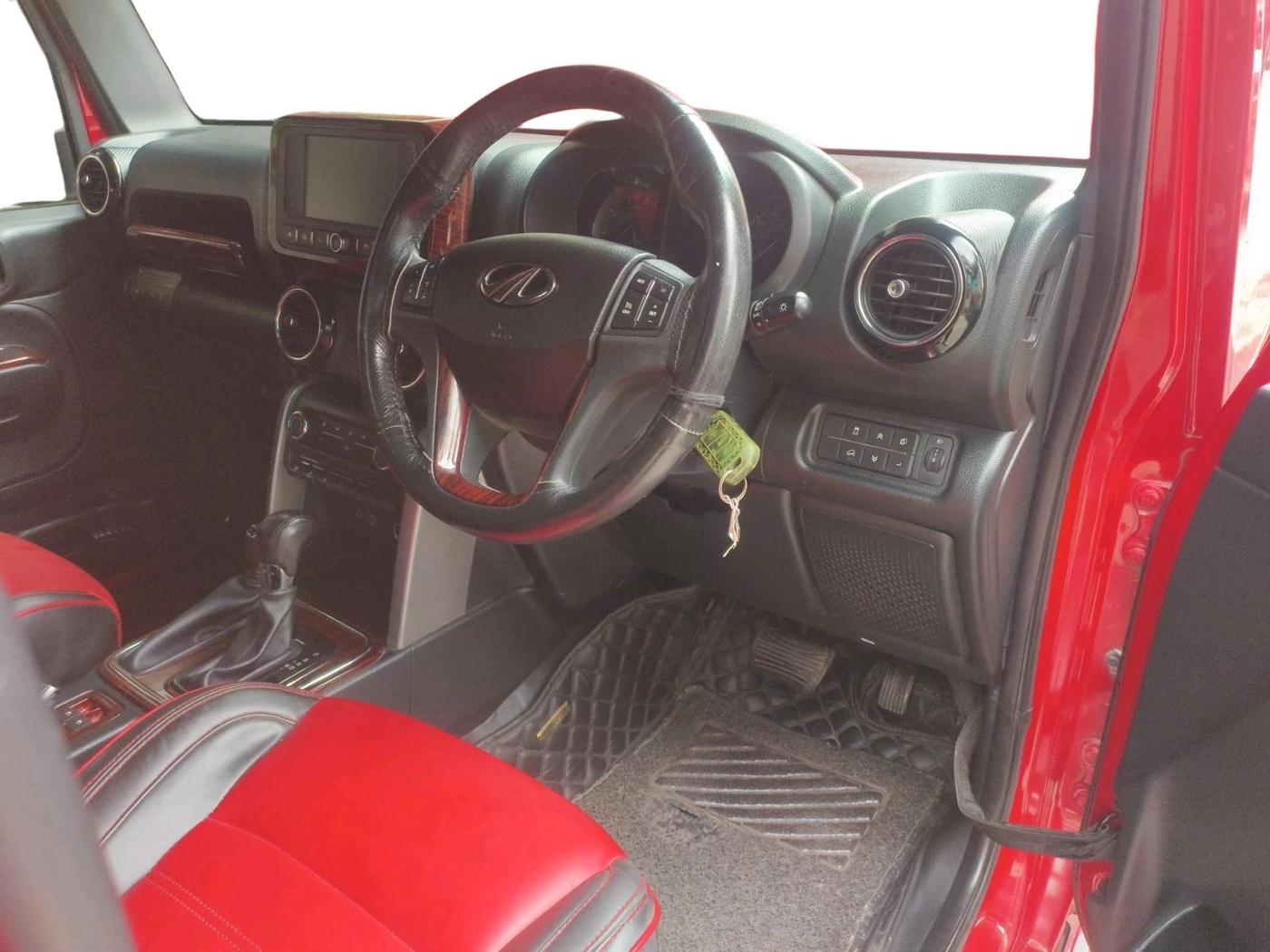 2022 Mahindra Thar LX D AT 4WD HT, Diesel, Automatic, 25,509 km, interior