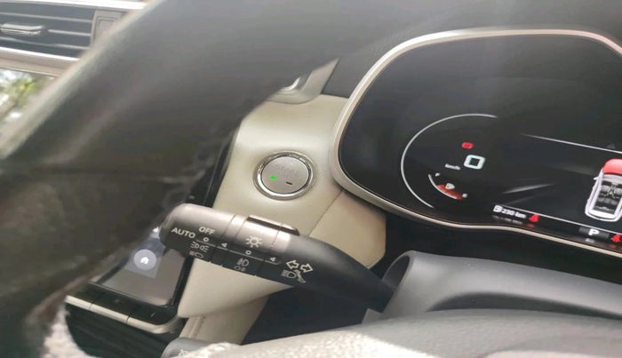 2023 MG ASTOR SMART 1.5 CVT, Petrol, Automatic, 93,391 km, interior