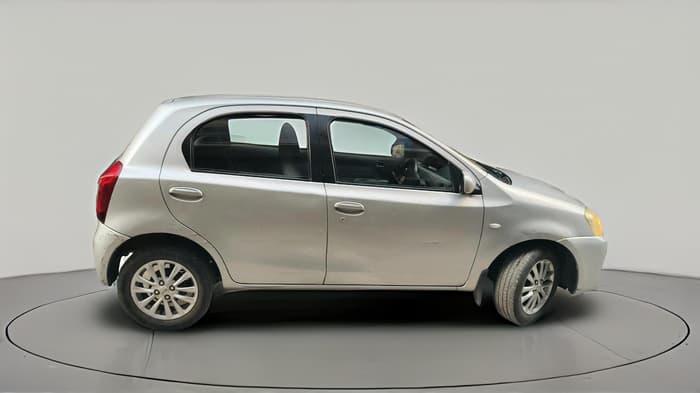 2011 Toyota Etios Liva G, Petrol, Manual, 69,853 km, exterior