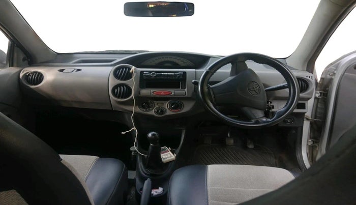 2011 Toyota Etios Liva G, Petrol, Manual, 28,794 km, interior
