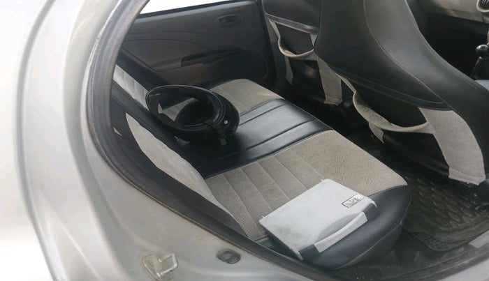 2011 Toyota Etios Liva G, Petrol, Manual, 28,794 km, interior