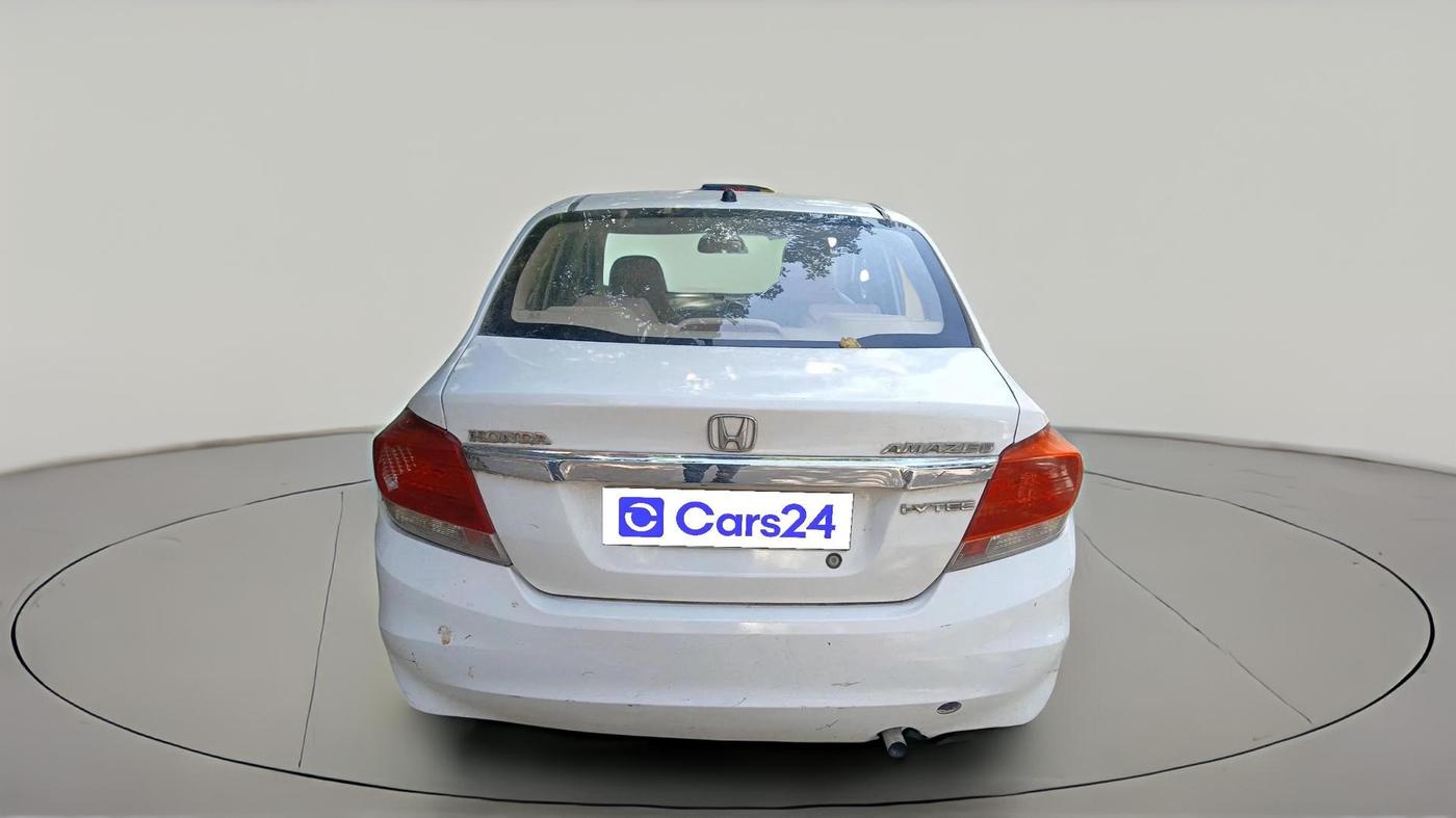 2015 Honda Amaze 1.2L I-VTEC S, CNG, Manual, 1,51,355 km, exterior