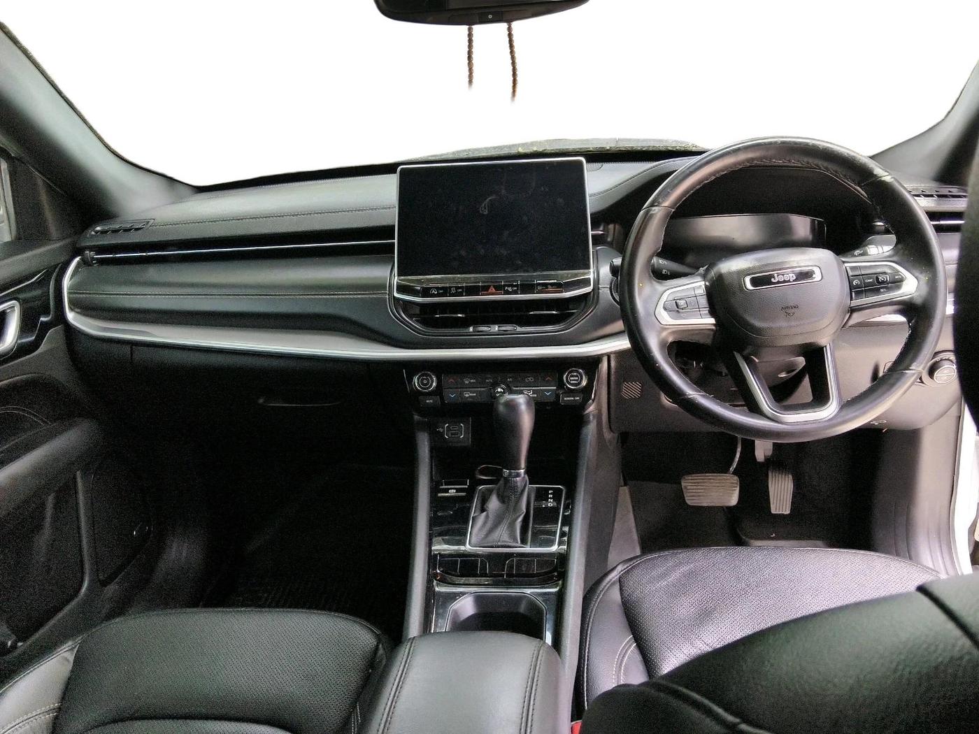 2023 Jeep Compass MODEL S (O) 1.4 PETROL DCT, Petrol, Automatic, 43,698 km, interior