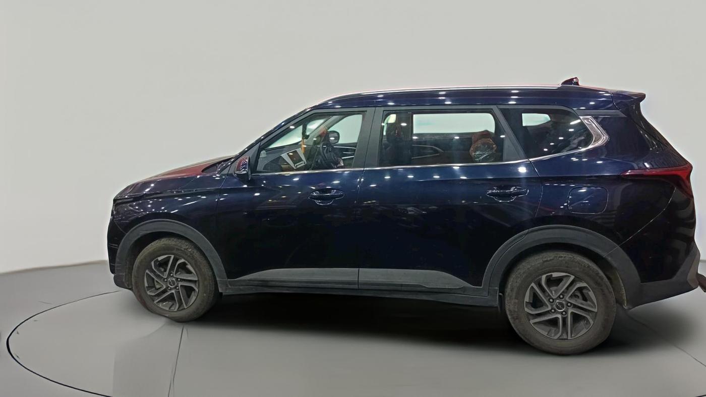 2023 KIA CARENS PRESTIGE PLUS 1.4 PETROL 7 STR, Petrol, Manual, 7,405 km, exterior