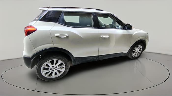 2019 Mahindra XUV300 W8 1.2 PETROL, Petrol, Manual, 87,379 km, exterior