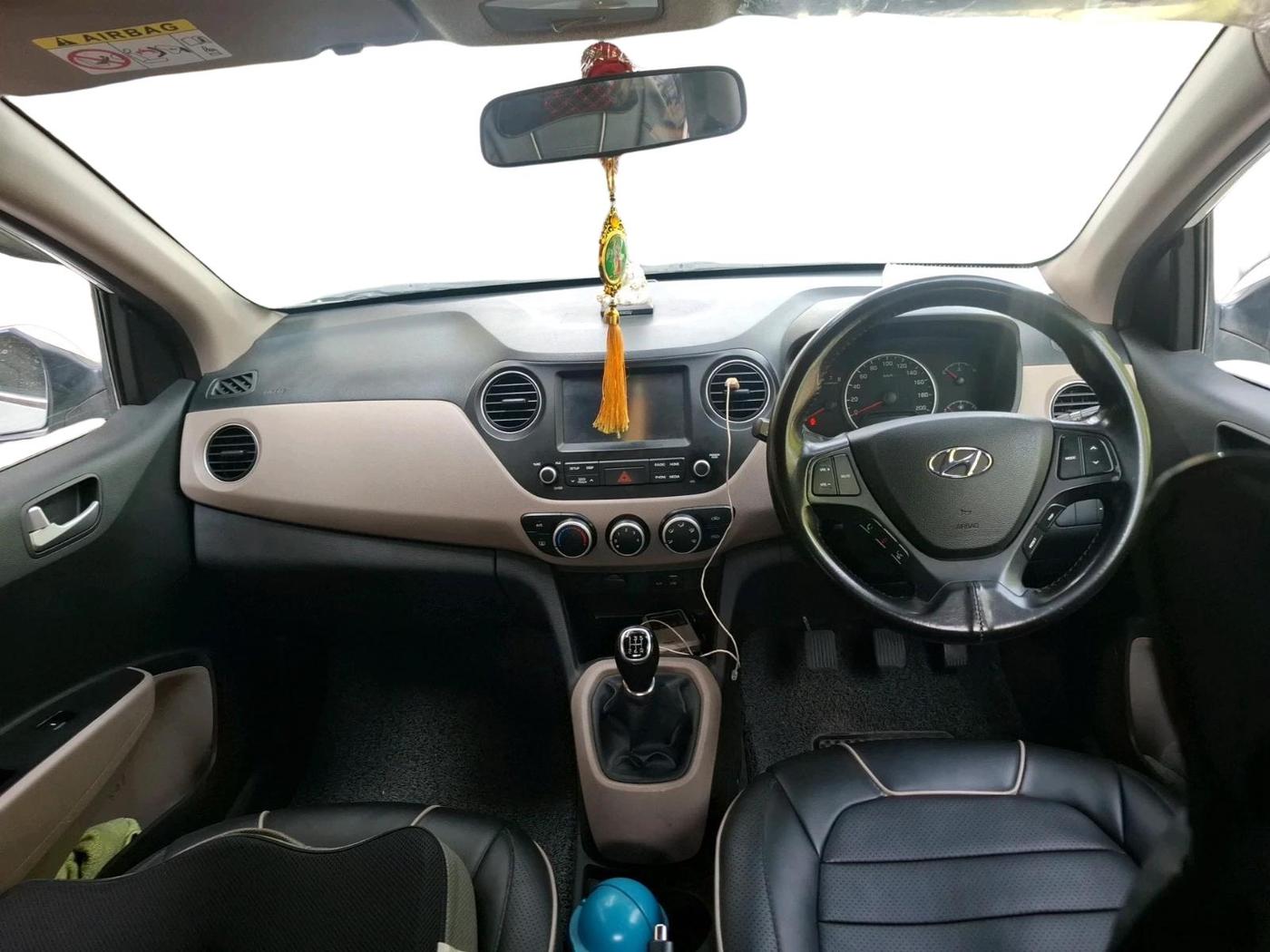 2019 Hyundai Grand i10 SPORTZ 1.2 KAPPA VTVT, Petrol, Manual, 46,326 km, interior