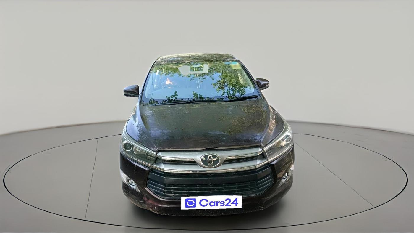 2020 Toyota Innova Crysta 2.7 VX 7 STR, Petrol, Manual, 1,16,755 km, exterior