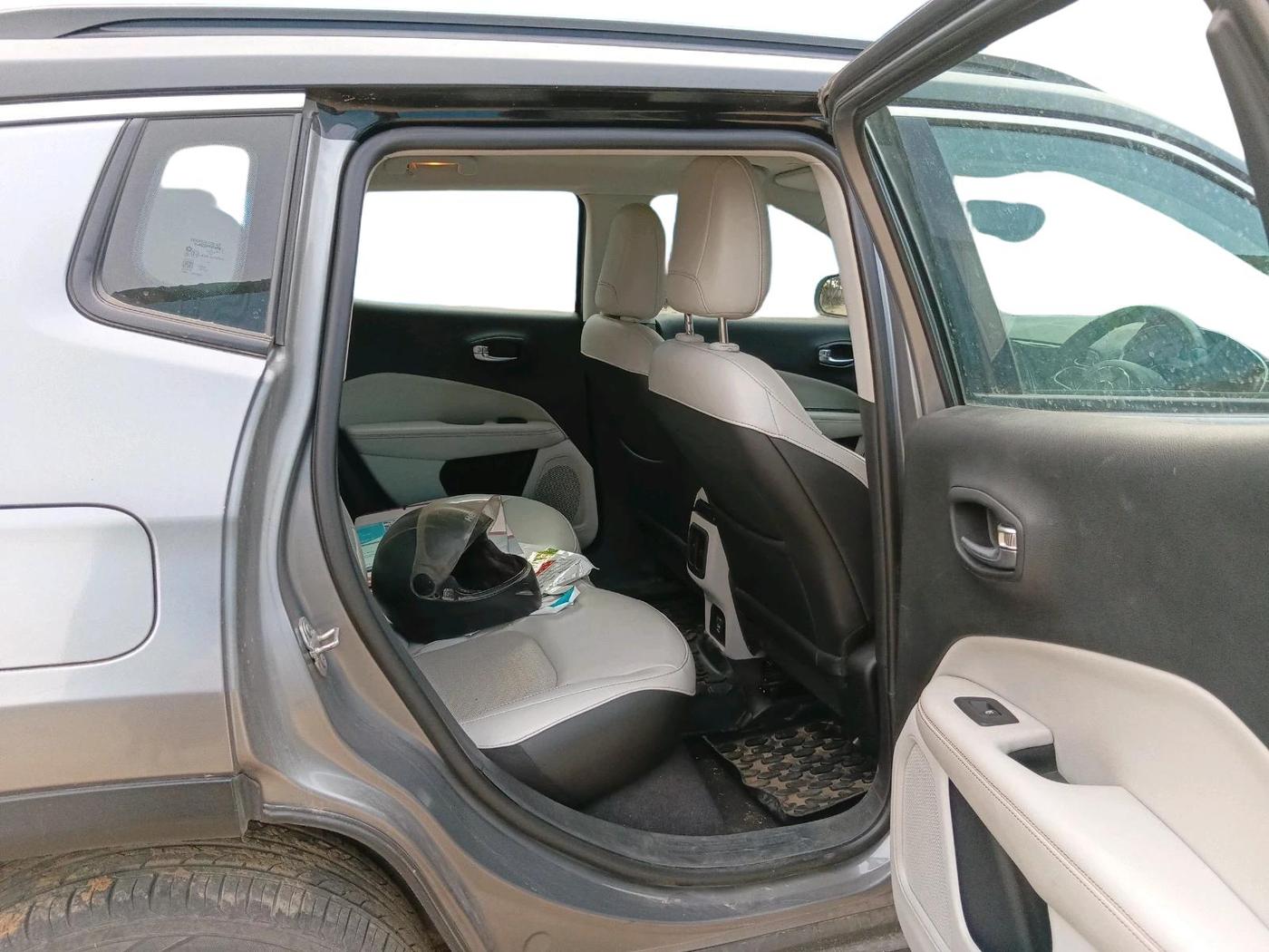 2018 Jeep Compass LIMITED (O) 1.4 PETROL AT, Petrol, Automatic, 33,883 km, interior