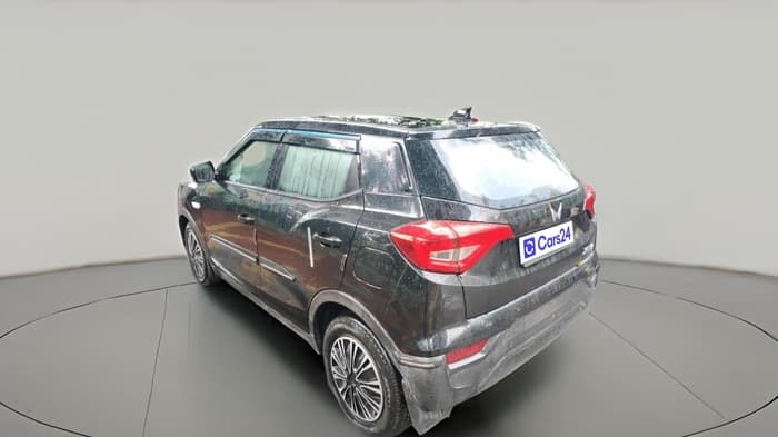 2023 Mahindra XUV300 W4 1.2 PETROL, Petrol, Manual, 28,930 km, exterior