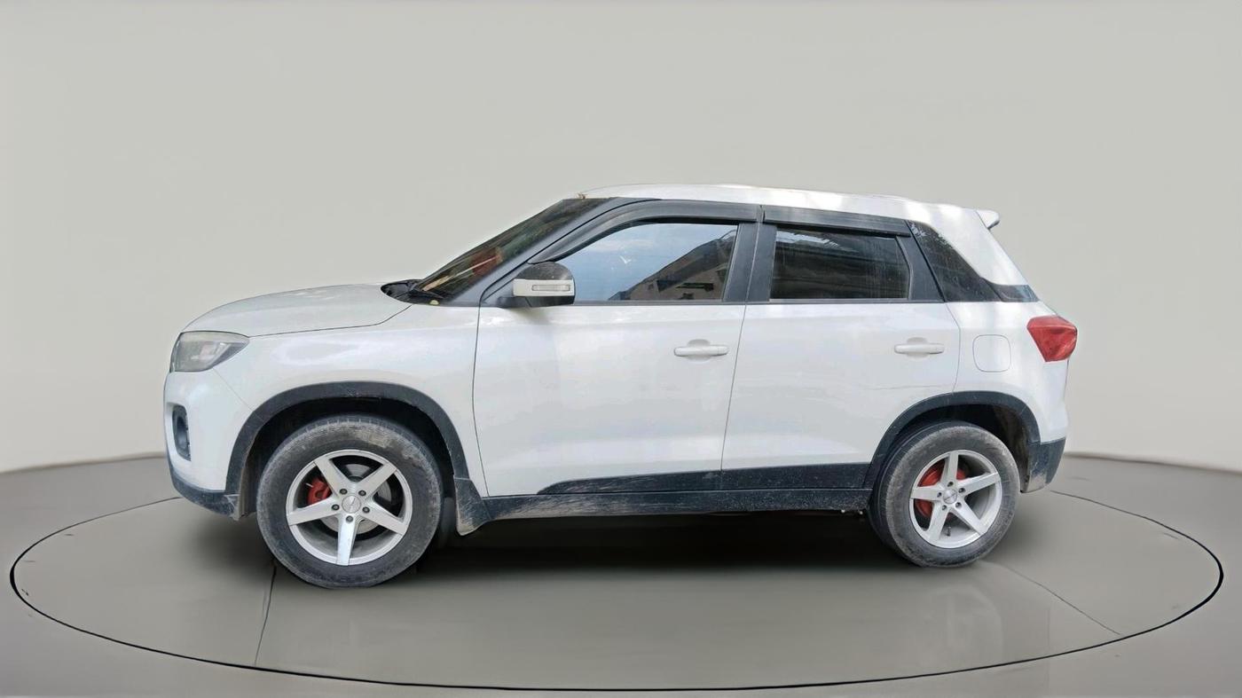 2020 Maruti Vitara Brezza LXI, CNG, Manual, 72,134 km, exterior