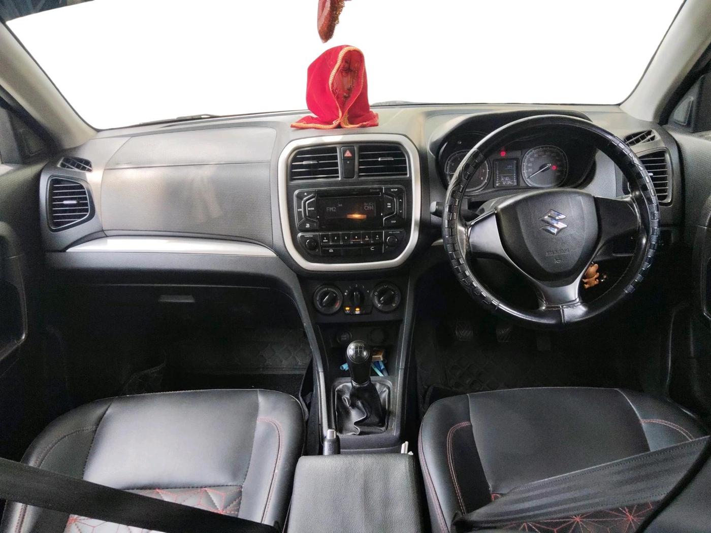 2020 Maruti Vitara Brezza LXI, CNG, Manual, 72,134 km, interior