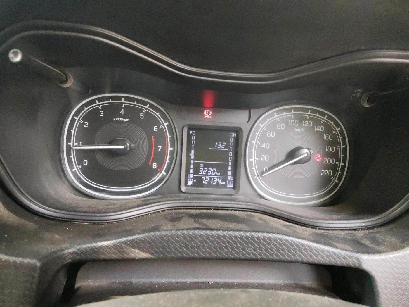 2020 Maruti Vitara Brezza LXI, CNG, Manual, 72,134 km, interior