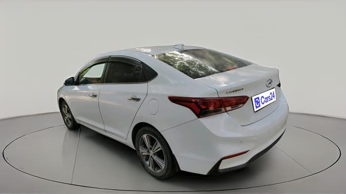 2019 Hyundai Verna 1.6 CRDI SX + AT, Diesel, Automatic, 87,140 km, exterior