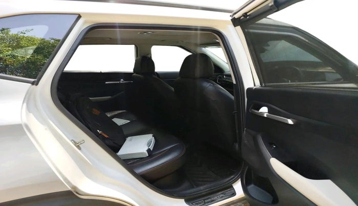 2022 KIA SELTOS HTK PLUS 1.5 IMT, Petrol, Manual, 56,434 km, interior