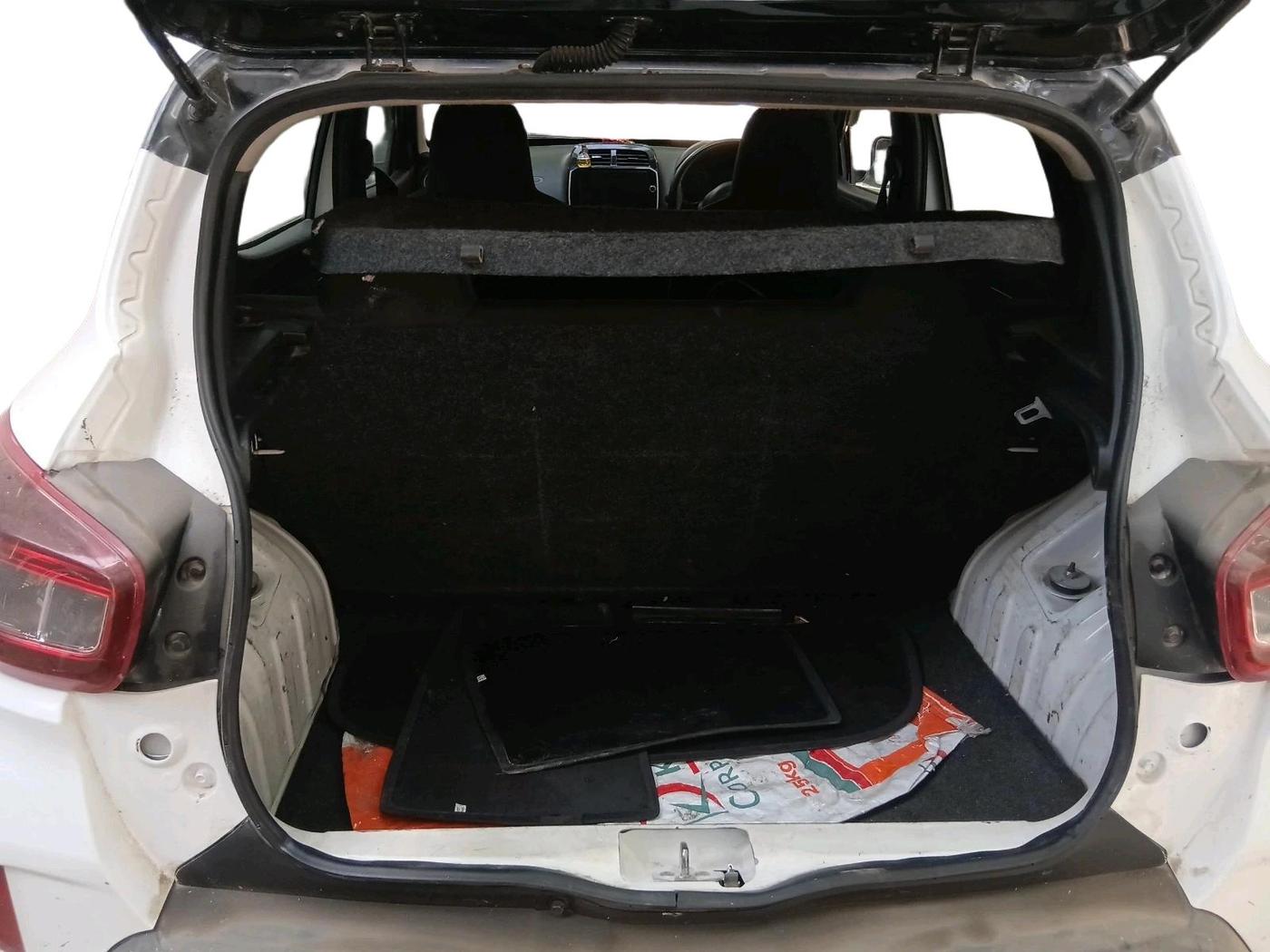 2022 Renault Kwid CLIMBER 1.0 AMT Dual Tone , Petrol, Automatic, 43,592 km, exterior
