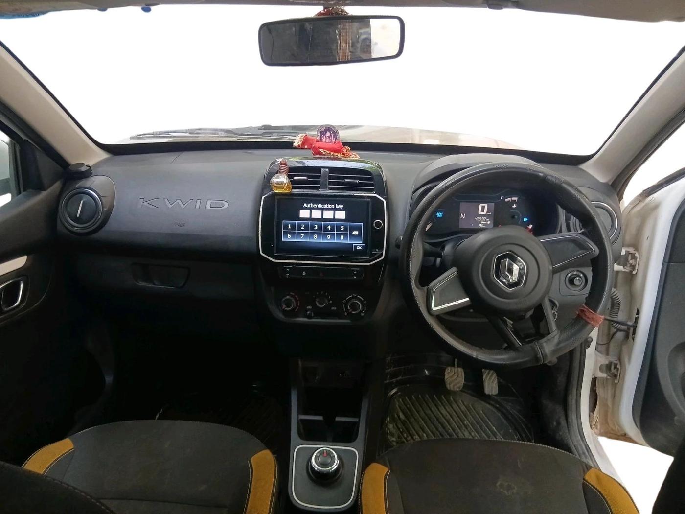 2022 Renault Kwid CLIMBER 1.0 AMT Dual Tone , Petrol, Automatic, 43,592 km, interior
