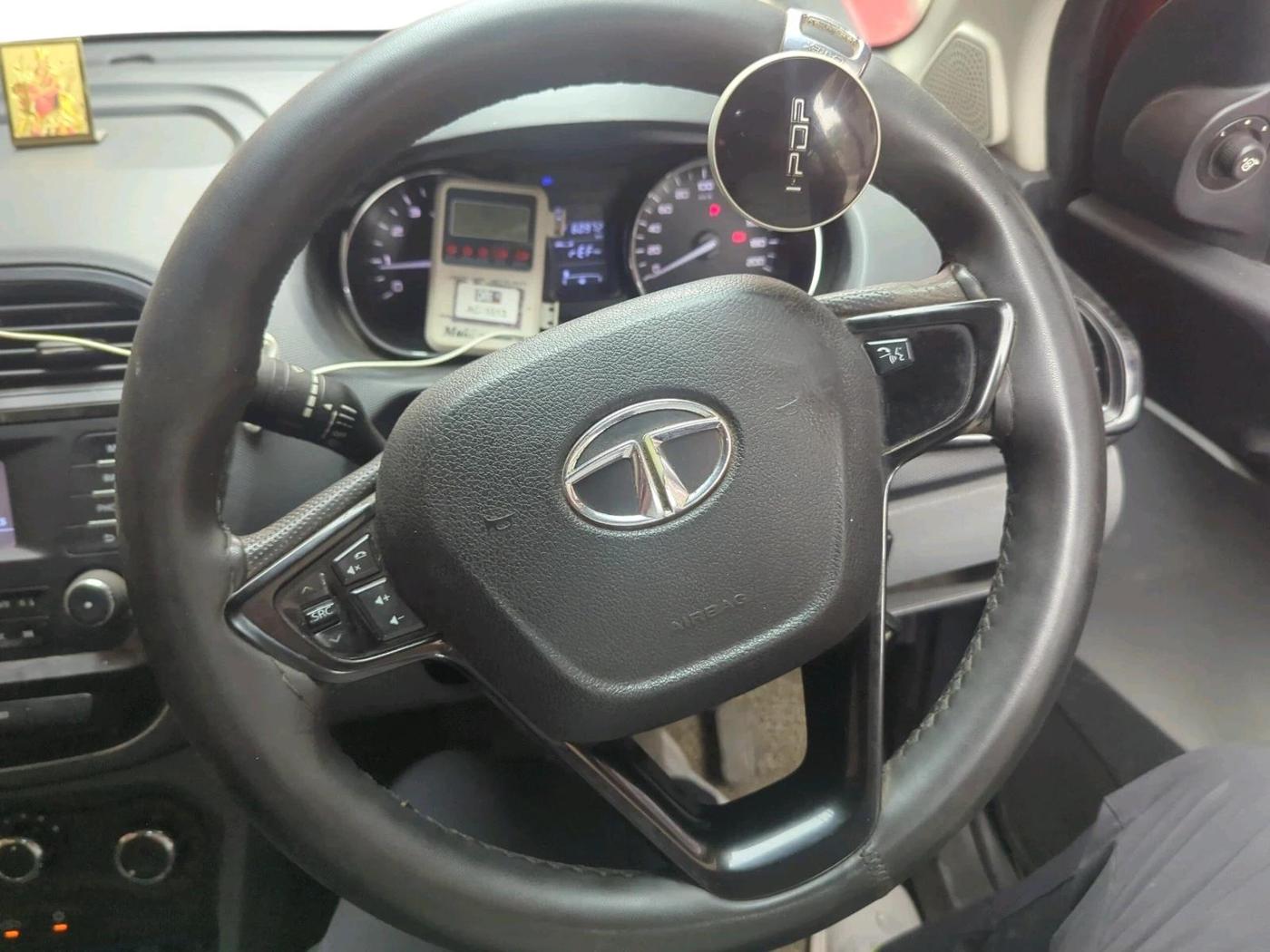 2018 Tata TIGOR XZ PETROL, CNG, Manual, 60,972 km, interior