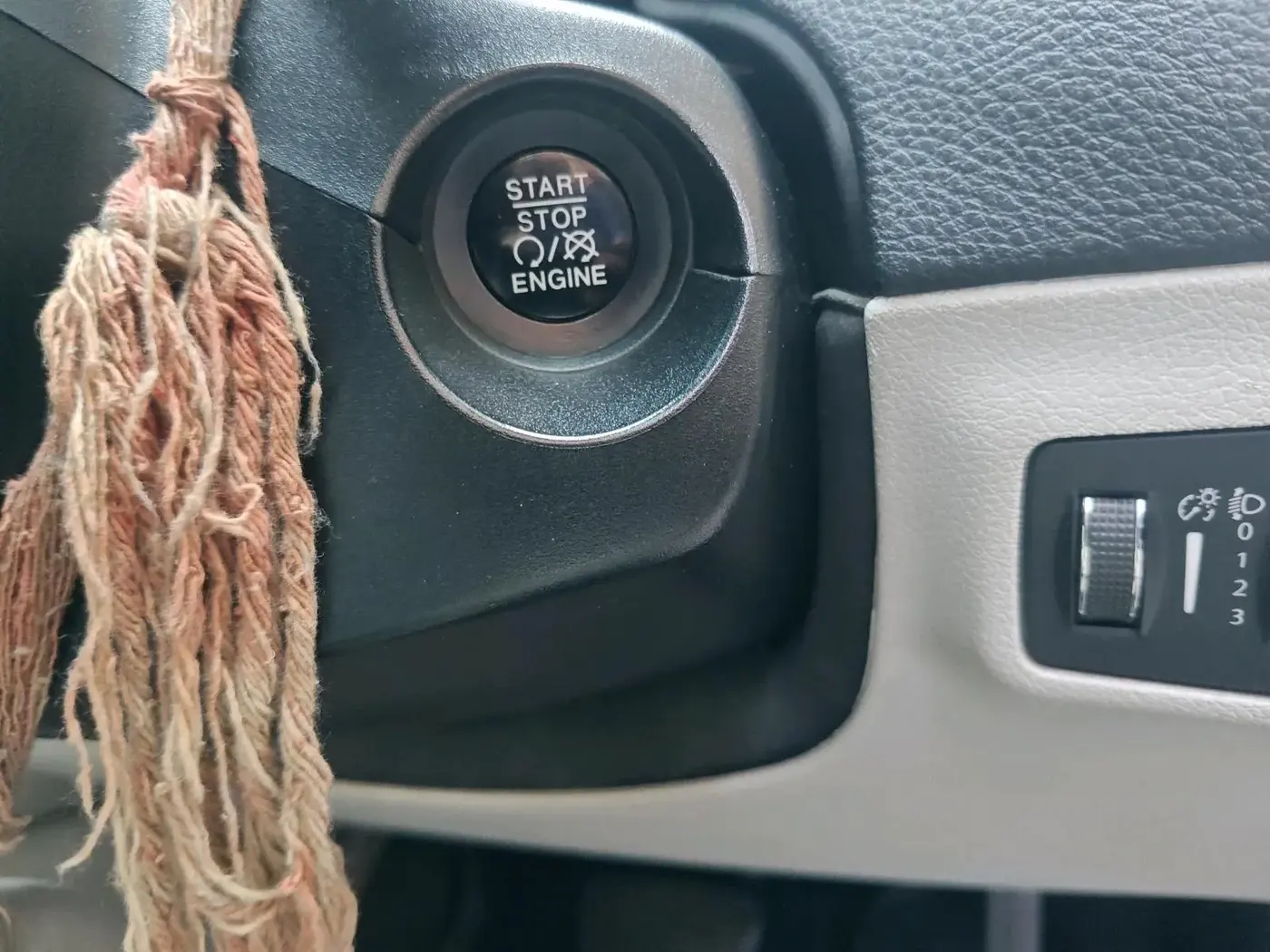 2017 Jeep Compass LIMITED 1.4 PETROL AT, Petrol, Automatic, 57,480 km, interior