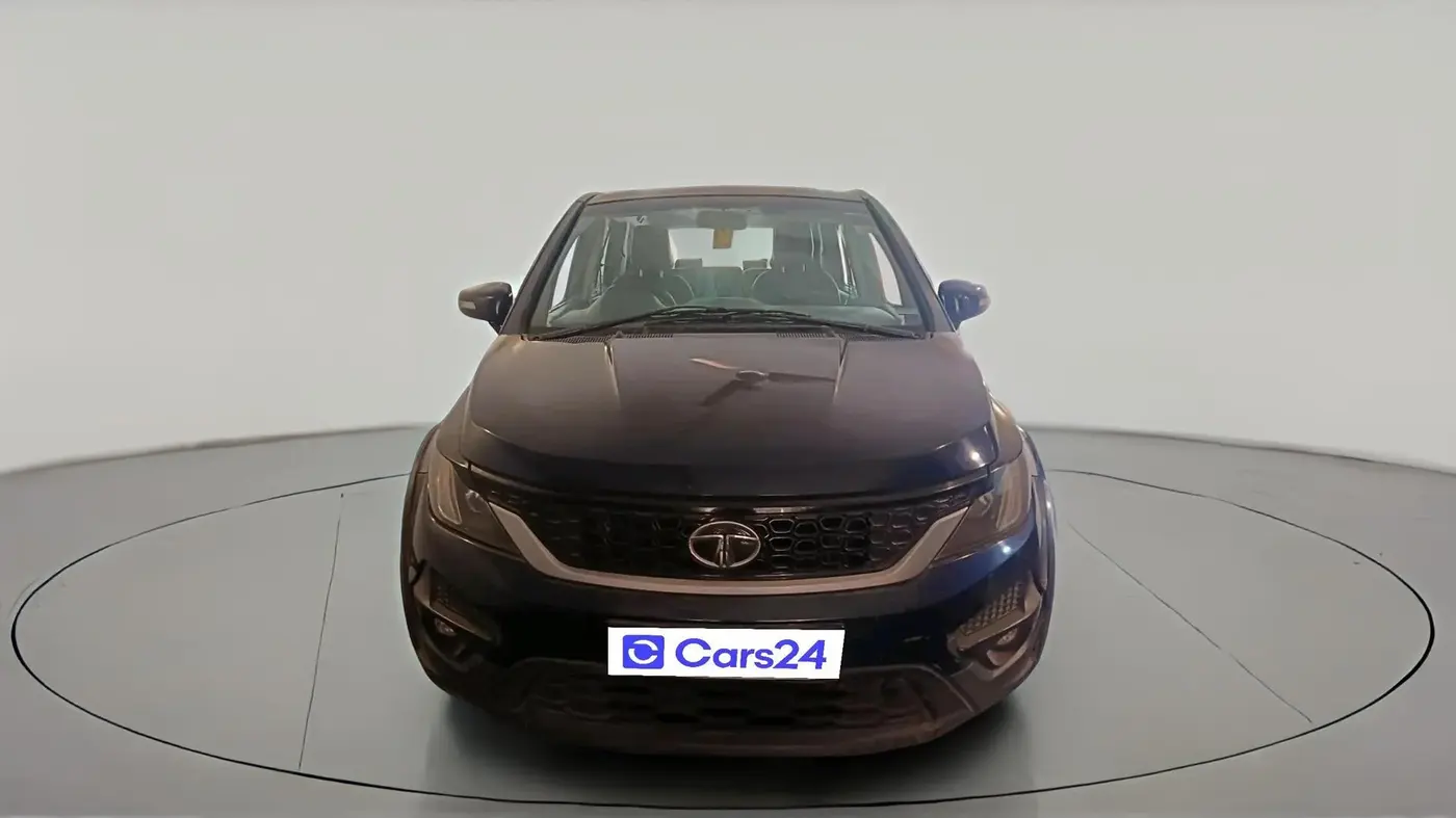 2018 Tata Hexa XE 4X2 7 STR, Diesel, Manual, 1,17,248 km, exterior
