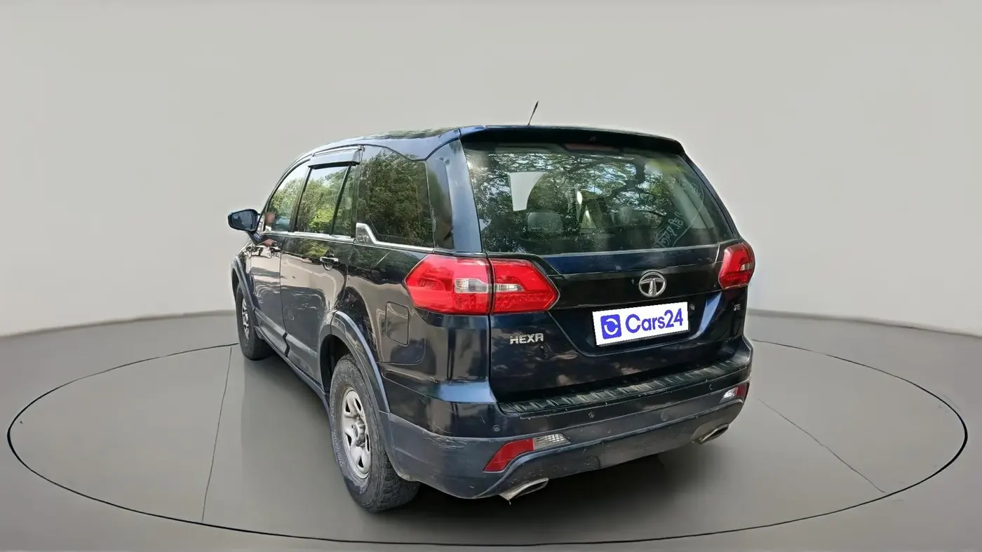 2018 Tata Hexa XE 4X2 7 STR, Diesel, Manual, 1,17,248 km, exterior