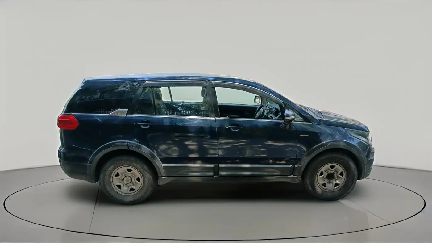 2018 Tata Hexa XE 4X2 7 STR, Diesel, Manual, 1,17,248 km, exterior