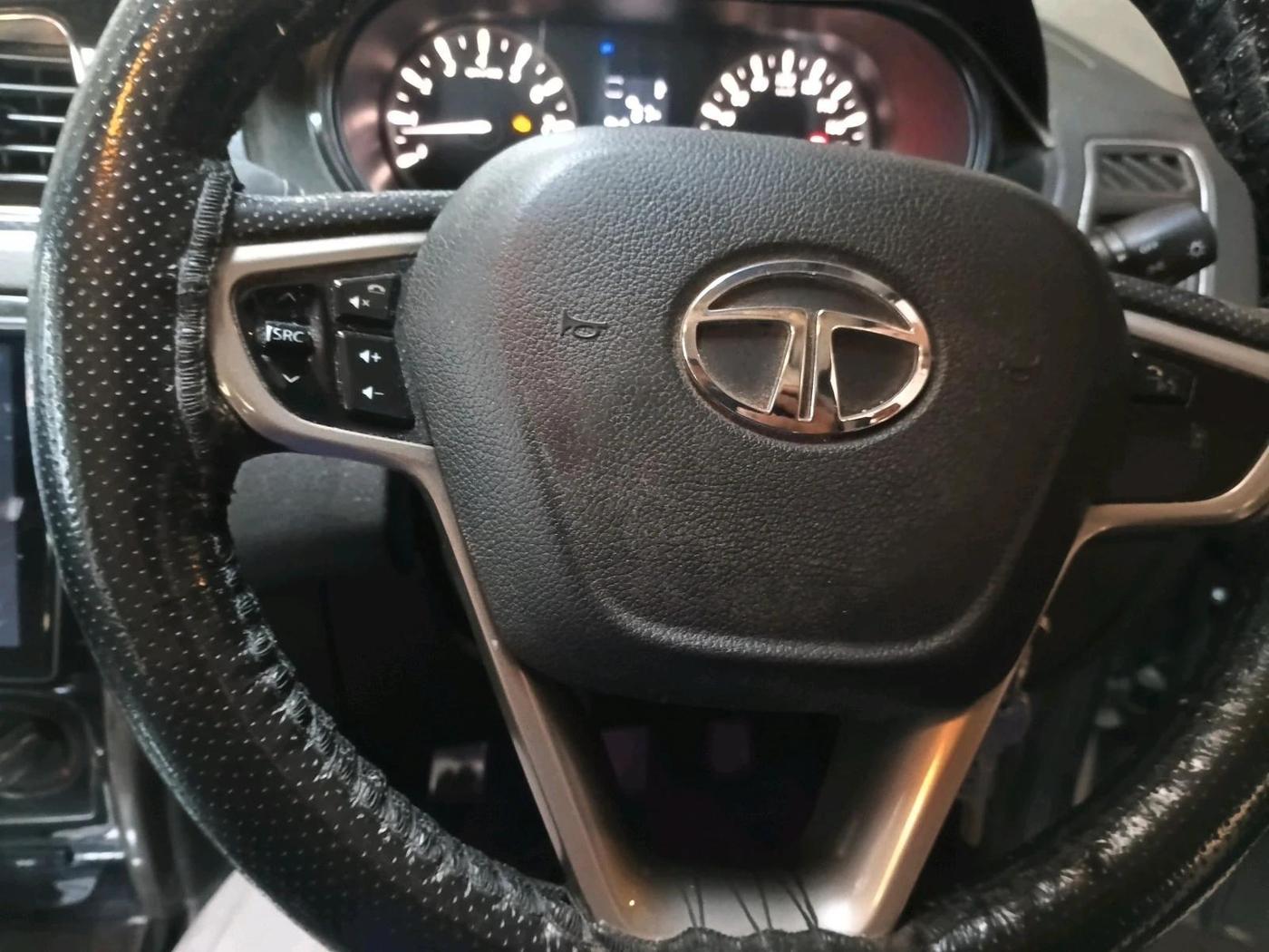 2015 Tata Bolt XM REVOTRON, Petrol, Manual, 85,406 km, interior