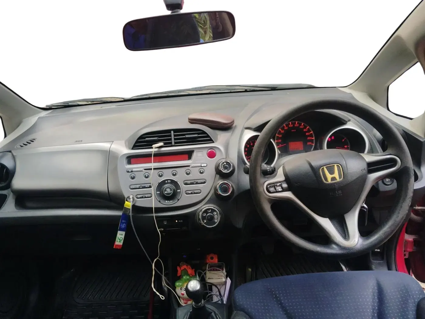 2011 Honda Jazz 1.2L I-VTEC X, Petrol, Manual, 88,867 km, interior