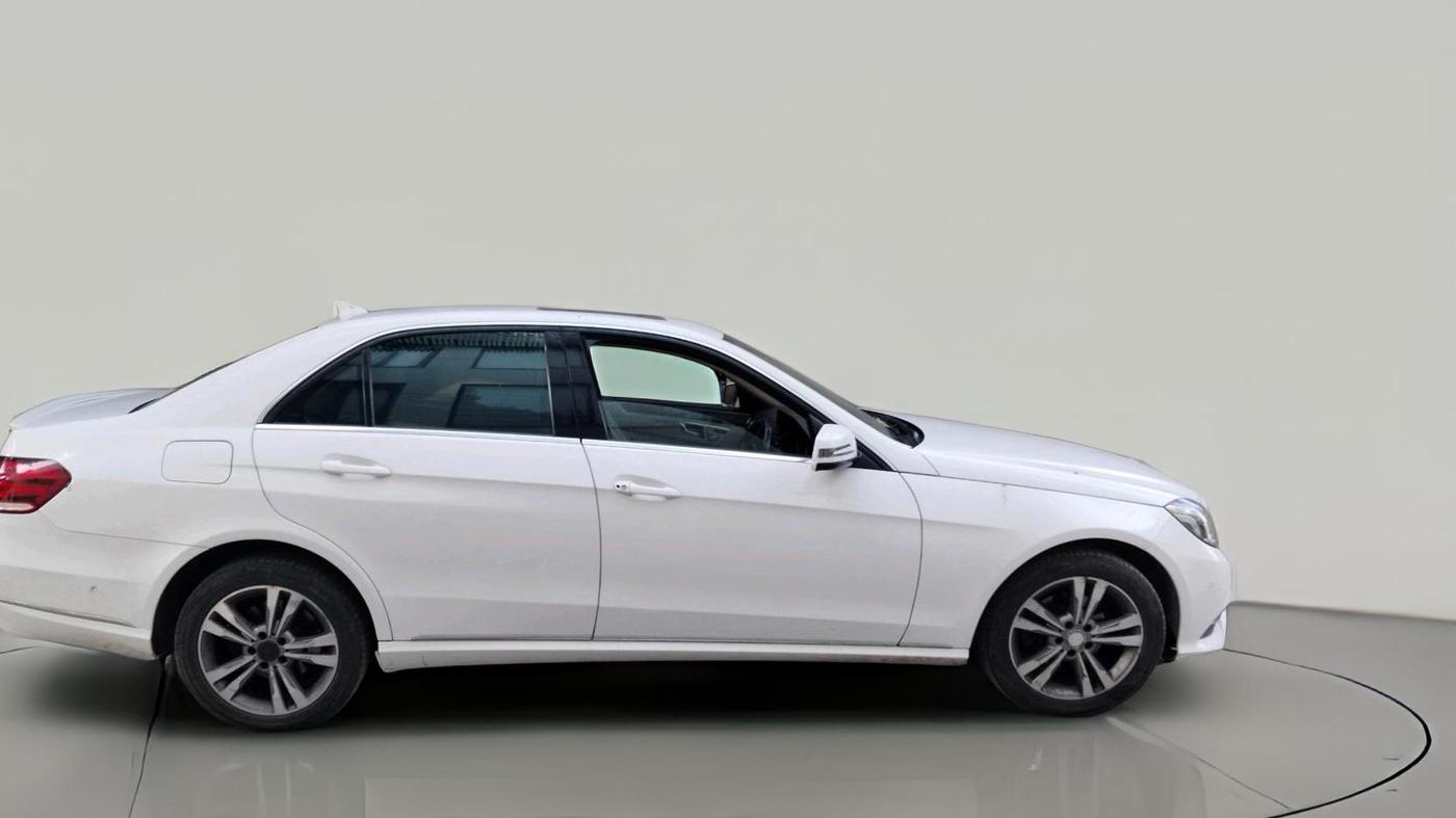 2013 Mercedes Benz E Class E 200 CGI AVANTGARDE, Petrol, Automatic, 54,052 km, exterior