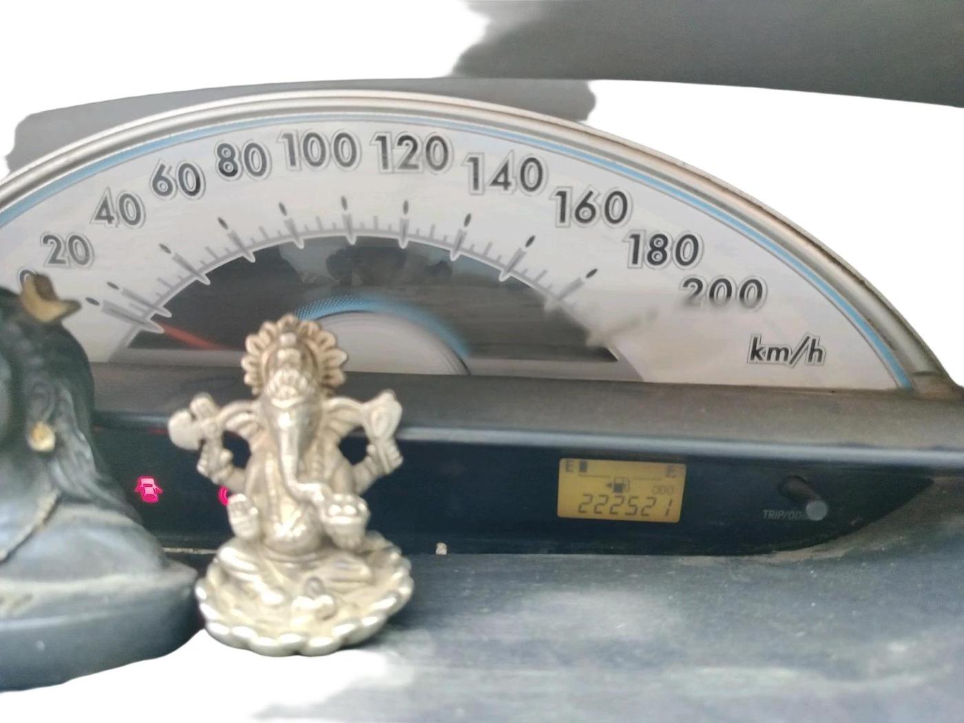 2011 Toyota Etios Liva G, CNG, Manual, 2,22,521 km, interior