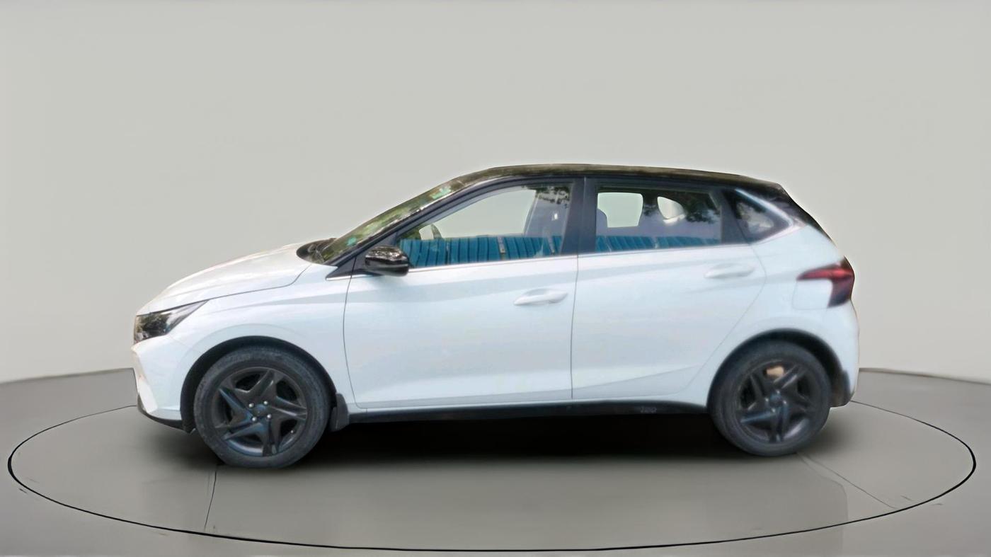 2021 Hyundai NEW I20 SPORTZ 1.2 MT DUAL TONE, Petrol, Manual, 41,775 km, exterior