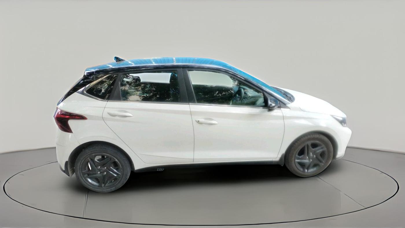 2021 Hyundai NEW I20 SPORTZ 1.2 MT DUAL TONE, Petrol, Manual, 41,775 km, exterior
