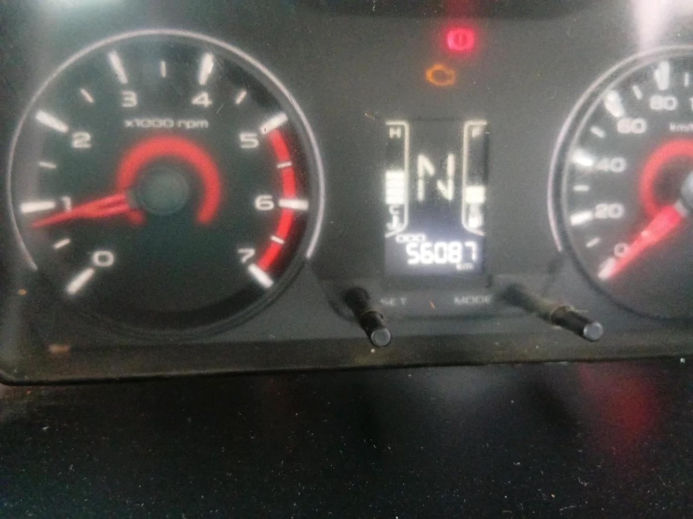 2016 Mahindra Kuv100 K8 6 STR, Petrol, Manual, 56,087 km, interior