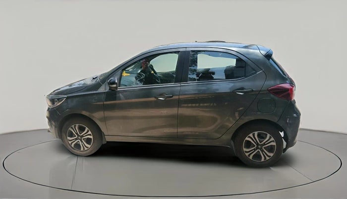 2024 Tata Tiago XT (O) PETROL, Petrol, Manual, 4,389 km, exterior
