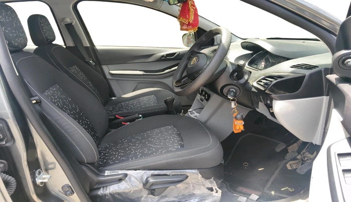 2024 Tata Tiago XT (O) PETROL, Petrol, Manual, 4,389 km, interior