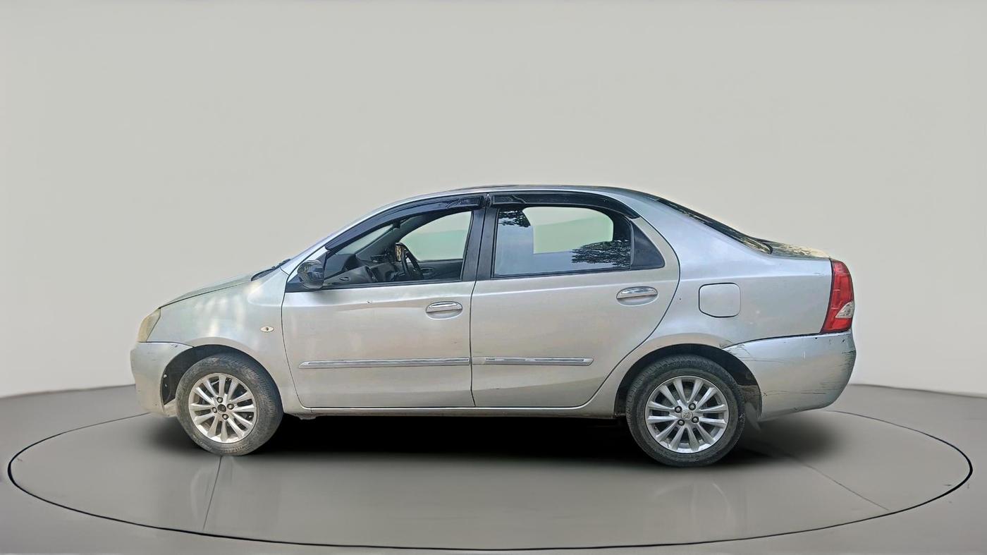 2011 Toyota Etios V, Petrol, Manual, 95,515 km, exterior