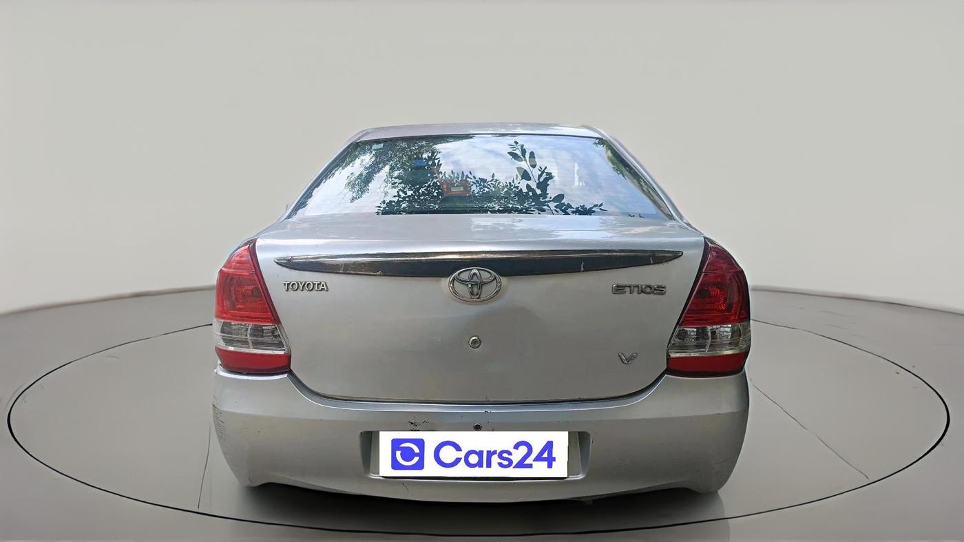 2011 Toyota Etios V, Petrol, Manual, 95,515 km, exterior