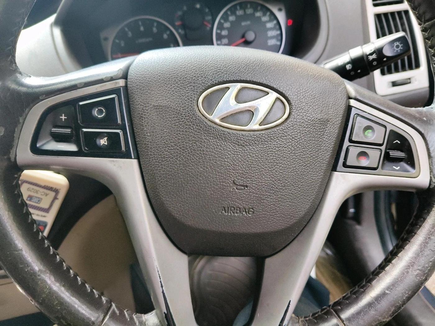 2011 Hyundai i20 ASTA 1.4 AT WITH AVN, Petrol, Automatic, 75,437 km, interior