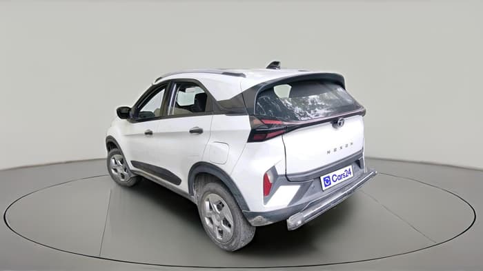 2023 Tata NEXON PURE SUNROOF 1.2 PETROL, Petrol, Manual, 28,139 km, exterior