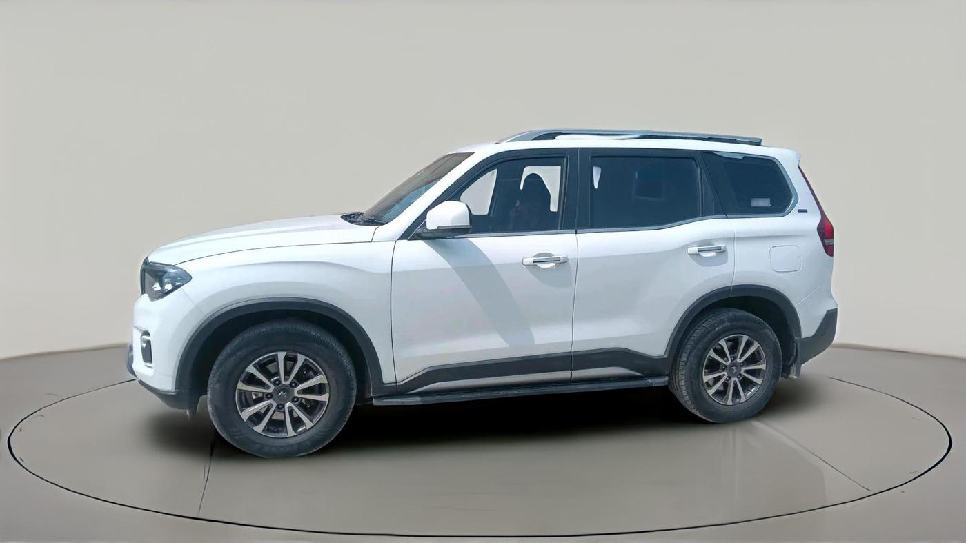 2025 Mahindra SCORPIO-N Z8 DIESEL AT 2WD 7 STR, Diesel, Automatic, 14,625 km, exterior