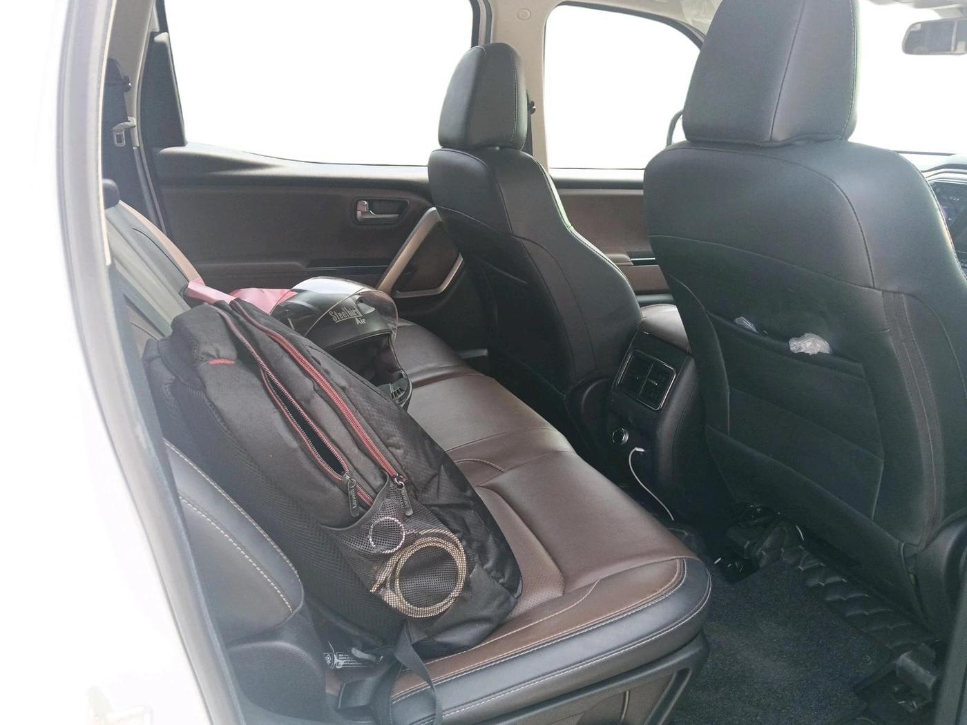 2025 Mahindra SCORPIO-N Z8 DIESEL AT 2WD 7 STR, Diesel, Automatic, 14,625 km, interior