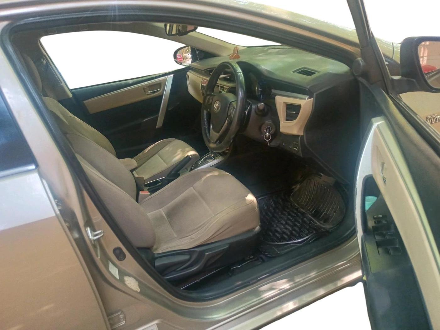 2014 Toyota Corolla Altis G CVT PETROL, Petrol, Automatic, 88,867 km, interior