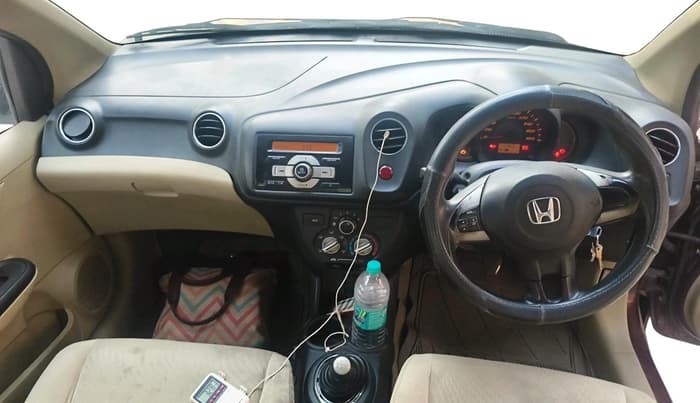 2014 Honda Amaze 1.2L I-VTEC S, Petrol, Manual, 1,12,860 km, interior