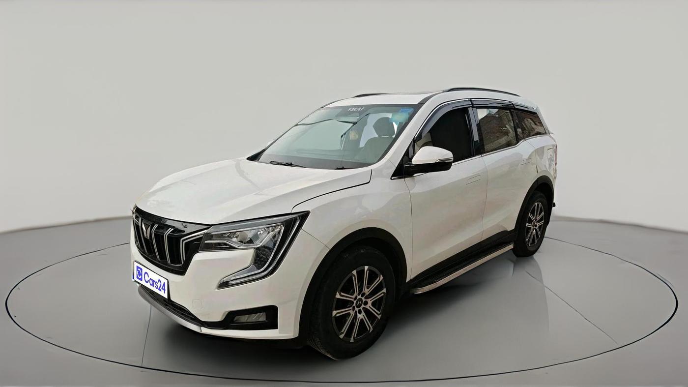 2021 Mahindra XUV700 AX 7 P AT 7 STR, Petrol, Automatic, 77,120 km, exterior