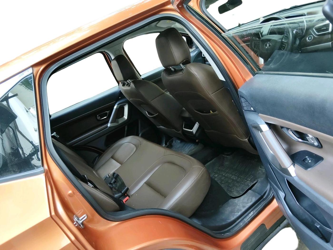 2019 Tata Harrier XZ 2.0L, Diesel, Manual, 1,18,013 km, interior