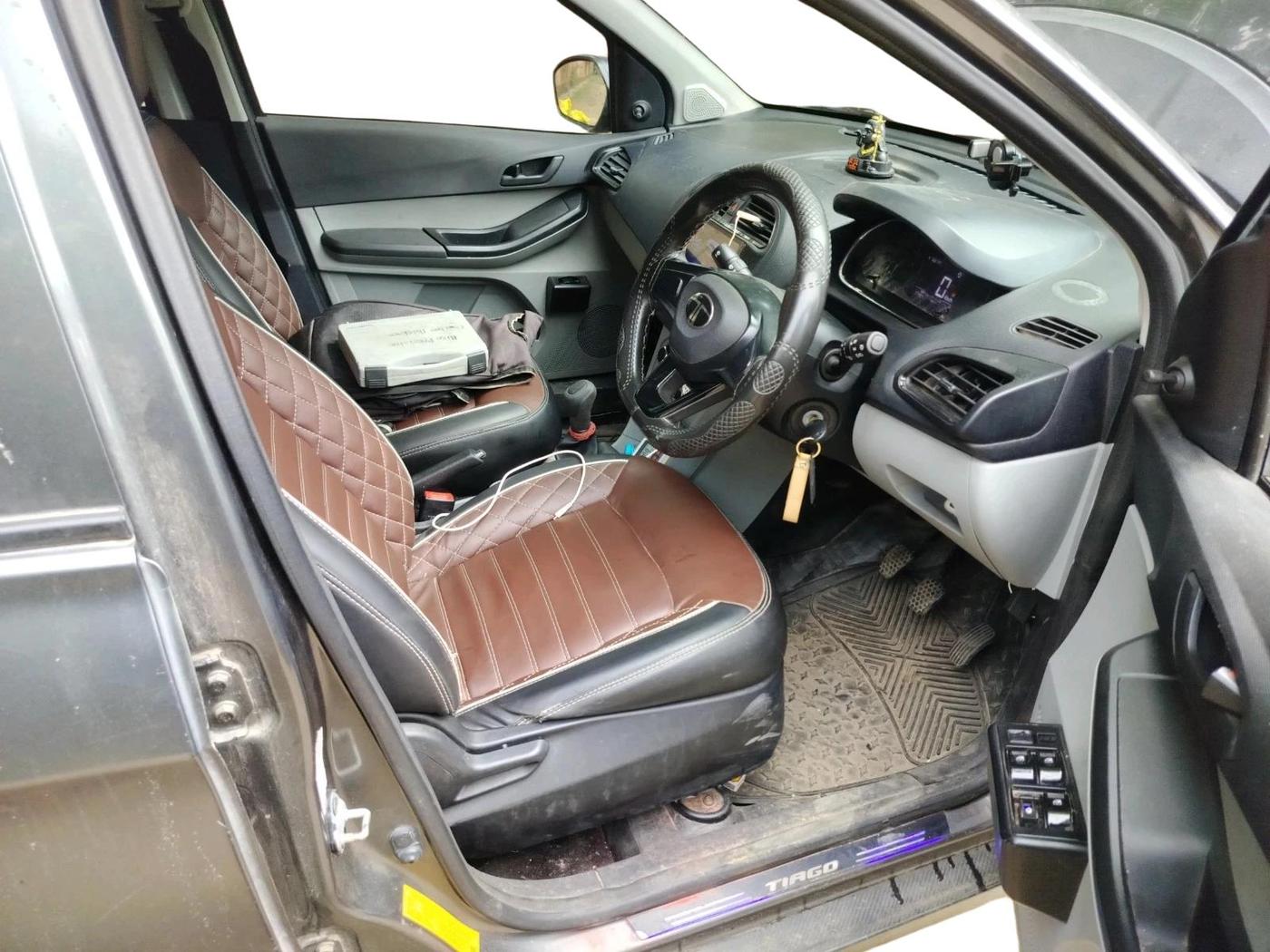 2024 Tata Tiago XE PETROL, Petrol, Manual, 37,484 km, interior