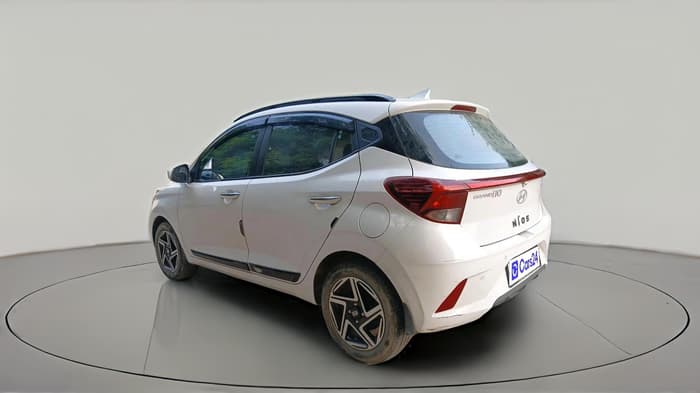 2025 Hyundai GRAND I10 NIOS Sportz (O) 1.2 Kappa AMT, Petrol, Automatic, 47,907 km, exterior
