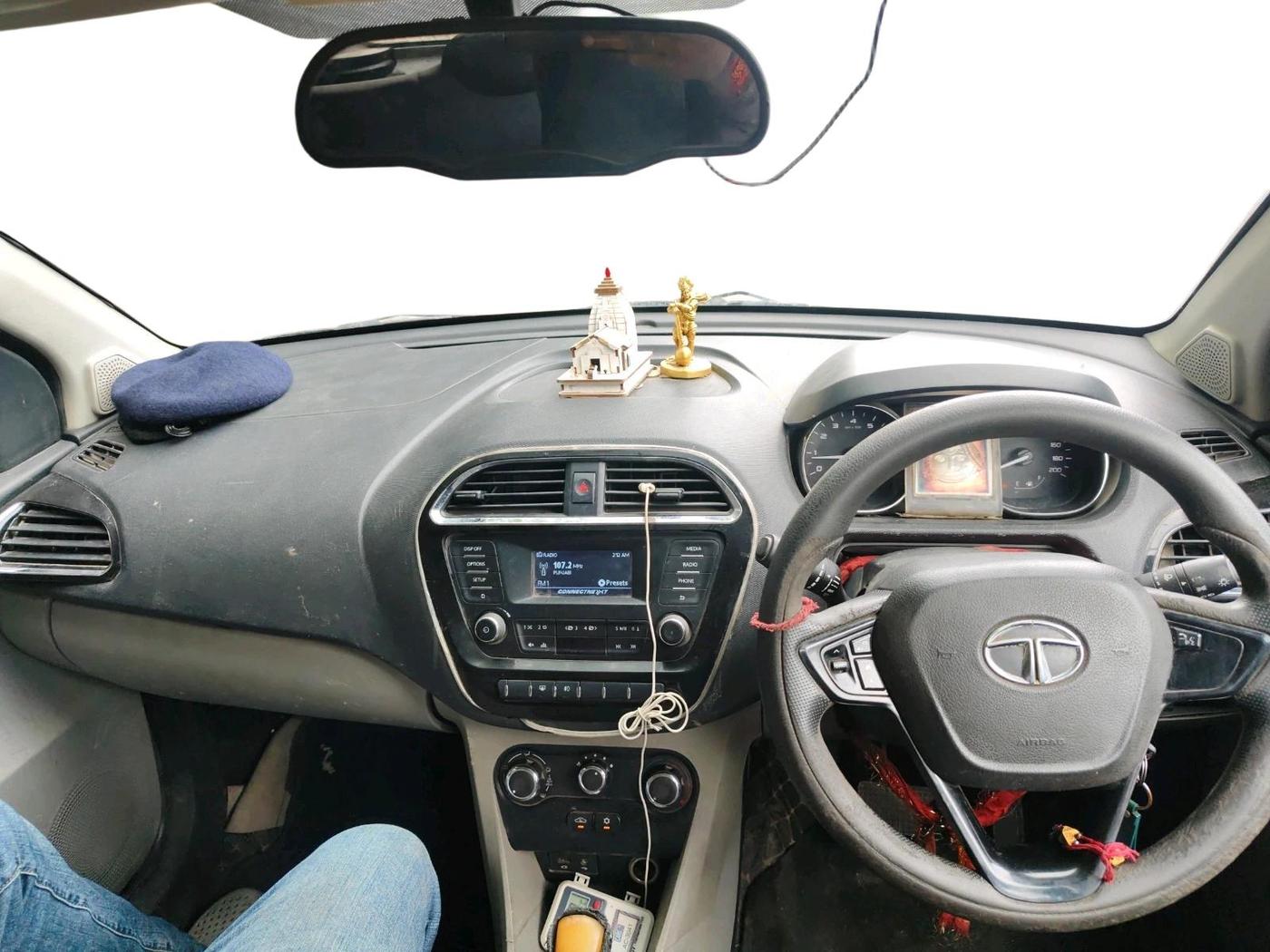 2018 Tata Tiago XZA PETROL, Petrol, Automatic, 60,967 km, interior