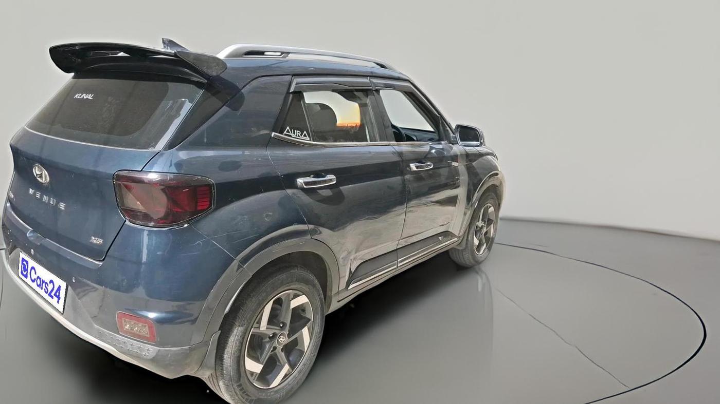 2020 Hyundai VENUE SX 1.0 TURBO, Petrol, Manual, 31,920 km, exterior