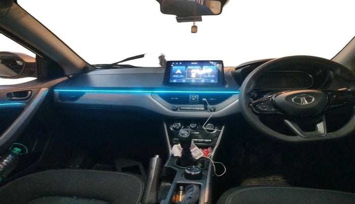 2021 Tata NEXON XM SUNROOF PETROL, Petrol, Manual, 64,952 km, interior
